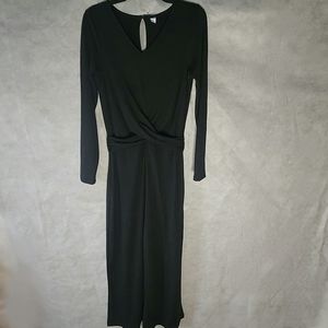 Old Navy Wide Leg Black Jumpsuit Tall Length Flattering Front Knit Twist Detail